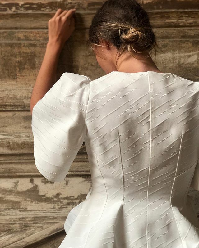 Loving the voluminous shapes of the new collection. Find it now online at essevie.com, <a href="/ounass/">Ounass</a> and in-store at <a href="/lemill/">Leyla Miller</a> and @theeditdubai ✨ #essevie#essevielondon ift.tt/2WHzsZt