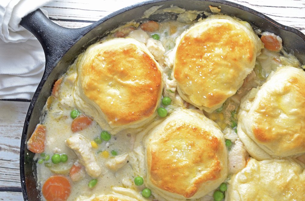 Chicken &amp; Biscuits Skillet Pot Pie is an easy one-pot wonder for under $10. bit.ly/2QK3mZe #food #recipes #skillet #potpie
