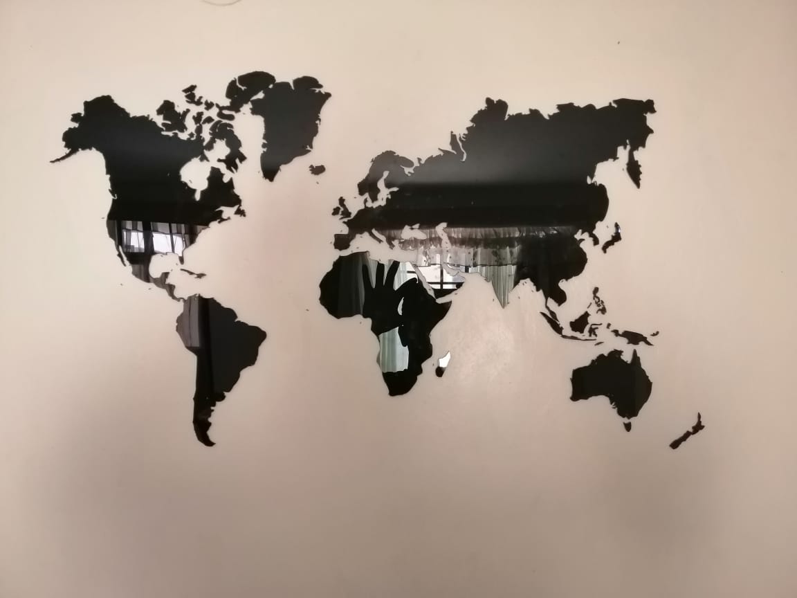 DaineDesigns's tweet photo. How about seeing the world from a living room's point of view. 

Black Acrylic 👌 https://t.co/U0GpQkeASN