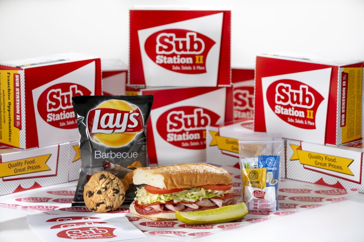 Need a way to feed a crowd while still #socialdistancing? We’ve got you covered with our delicious box meals*! Call now or order online for easy window or curbside pickup! 

*advance notice is requested.