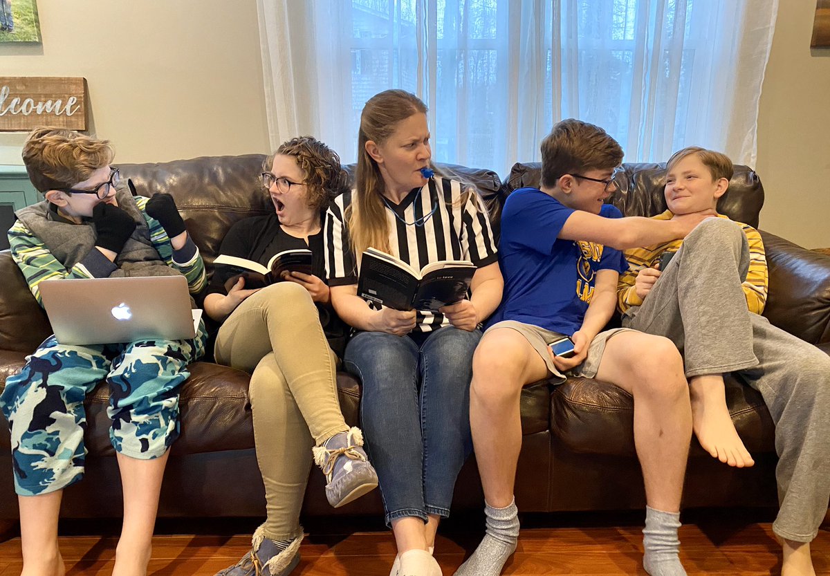SJKSorenson's tweet photo. Wednesday Wellness: Mrs. S. Perfects Oreo Sit Ups &amp; Couch Refereeing #scottiepride #momlife #parentlife #thejuggleisreal #mintoreos
@BonnieBraeES https://t.co/5UP1GEfWH0