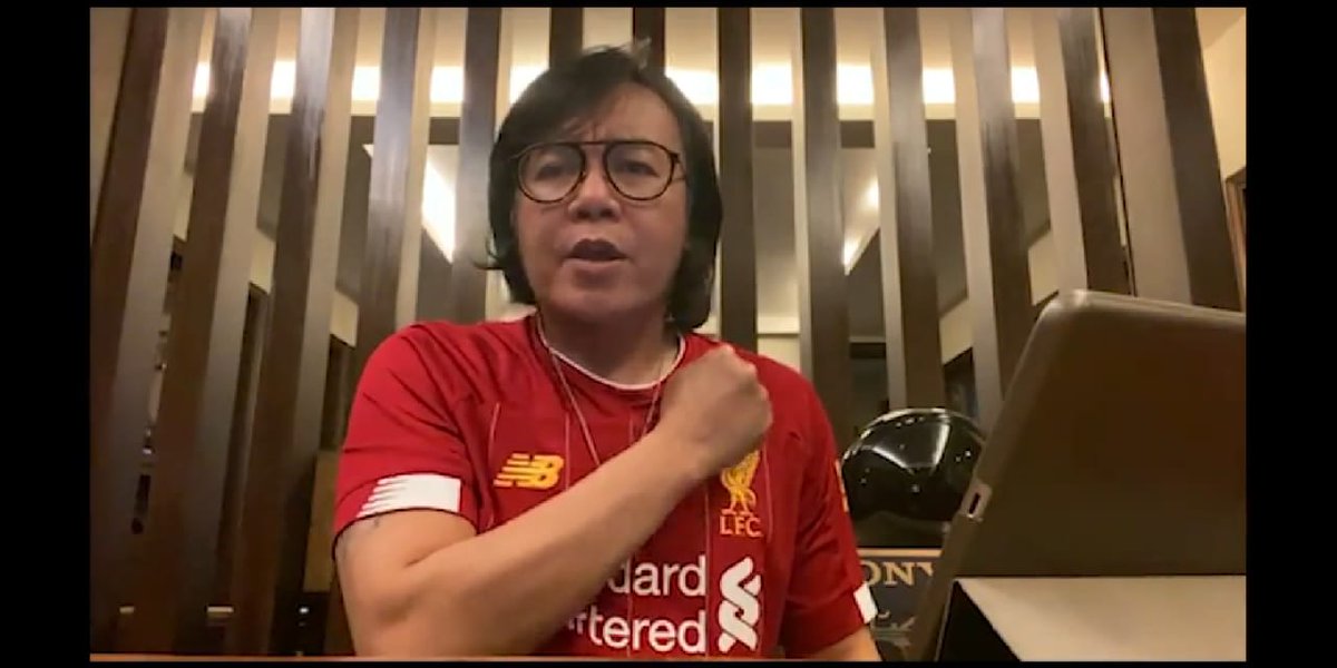 redsjoinshow's tweet photo. Ini aksi kami, 96 pendukung Liverpool Warga Negara Indonesia di berbagai penjuru dunia menyatakan kampanye empati melawan Virus Corona. Kami bernyanyi bersama, "You'll Never Walk Alone!" Simak video lengkapnya di https://t.co/r2RZwjlCfC #LawanCoronaBersama https://t.co/BcBG0cVcKp