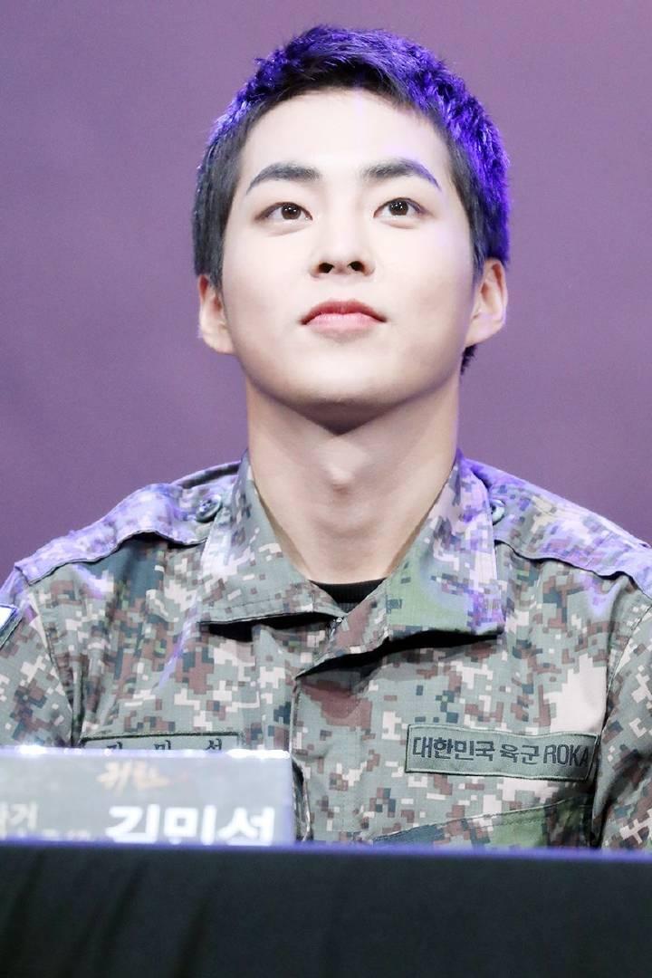 e_xiu_omin99's tweet photo. #Beloved_Spring_Xiumin

#HAPPYXIUMINDAY

#시우민생일축하해 
无论如何都请一直开心下去吧，最亲爱的珉锡 https://t.co/p6qUCtlwpp