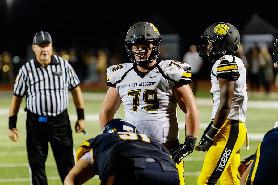 Today's NA student-athlete profile features football &amp; wrestling standout, <a href="/BenGrafton2/">Ben Grafton</a>. Grafton will continue his football career at <a href="/jcusports/">John Carroll Sports</a>/<a href="/JCUFootball/">John Carroll Football</a> next yr.

🔗athletics.northallegheny.org/news/student-a…

<a href="/nafootball_tfl/">NA Football T4L</a> <a href="/wrestling_na/">NA Boys Wrestling</a> <a href="/ChrisCafardi/">Chris Cafardi</a> <a href="/Big56Conference/">Big 56 Conference</a> @tigerwc101 <a href="/devine2304/">Derek Devine</a>