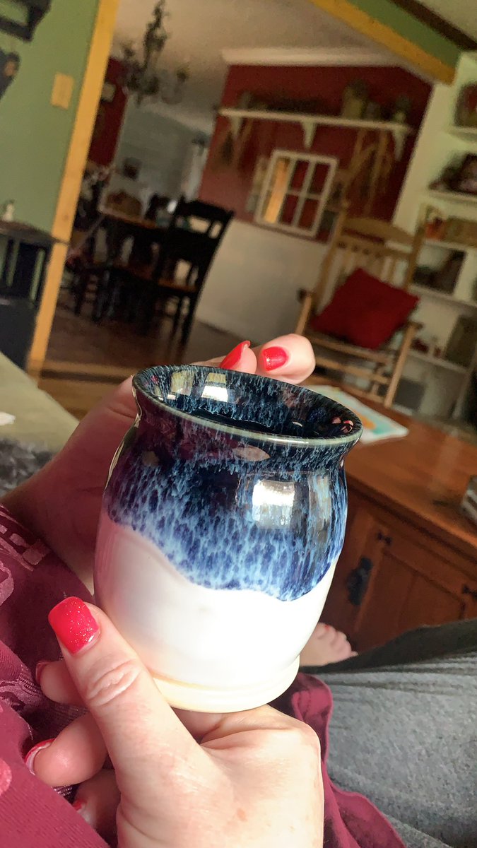 MarcieTennant's tweet photo. Thanks for these fabulous mugs... I love them!! @RABolton05200 https://t.co/9FEhuztMdk