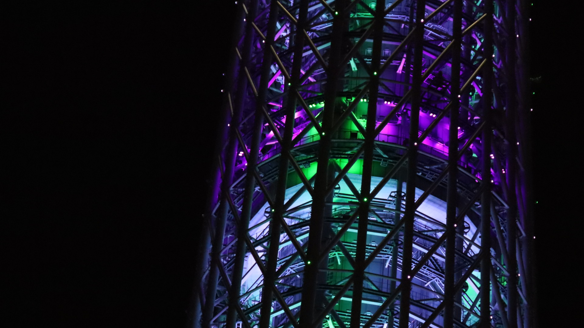 おしあげ探検隊 スカイツリー 深夜に新色のライティング テスト 先端もledでライトアップ 試験点灯 おしあげ探検隊 T Co Qz0u3htdhn スカイツリー Skytree 写真 Twitter