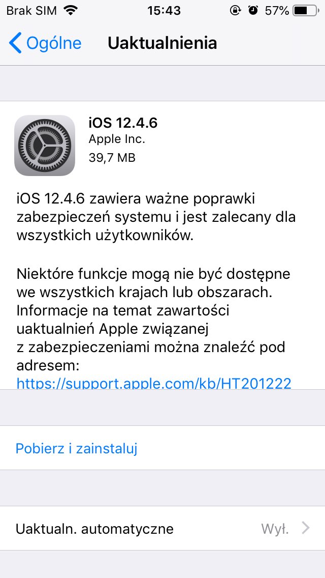 kociu91's tweet image. No nie wierzę xD
Nie tylko mój @Apple #MacBookAir 13&quot; 2017 dostał aktualizacje systemu ale także mój 7-letni (!) #iPhone5S do #iOS1246  📱😍😻
A Wasze androbiedy ile dni (xD) są wspierane @Pogotowie_IT &amp;amp; @kordaal ? 😹