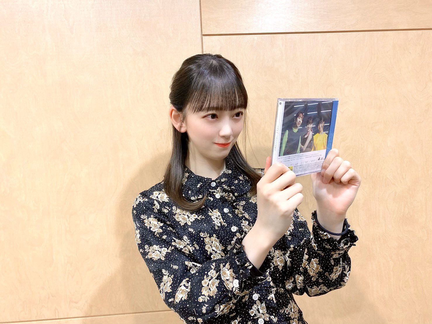 乃木坂46 この後 23 45頃 文化放送 レコメン に 堀未央奈 が出演します そして25thシングル しあわせの保護色 が本日発売 ちなみに私は今日でレコメンパーソナリティを卒業しますがいつも通り楽しみます みなさま 是非お聴きください