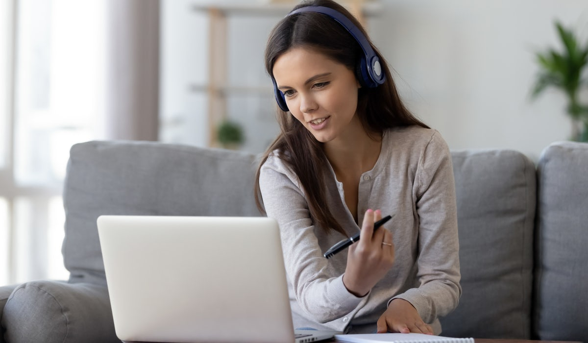 lionfuse's tweet photo. According to @marketingweeked more than 70% of marketers believe that remote working requires training to be effective! To read the full article &amp; grow your own opinion, visit the link below 🔗

https://t.co/eZdI46ov6t https://t.co/jmp16LWB8V