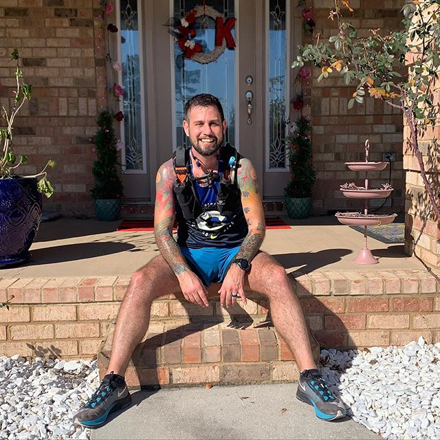 Don’t forget to take a break sometimes. Thanks for the tag, runnerjerry! #orangemud #runningforcarbs #runningtimes #runaddiction