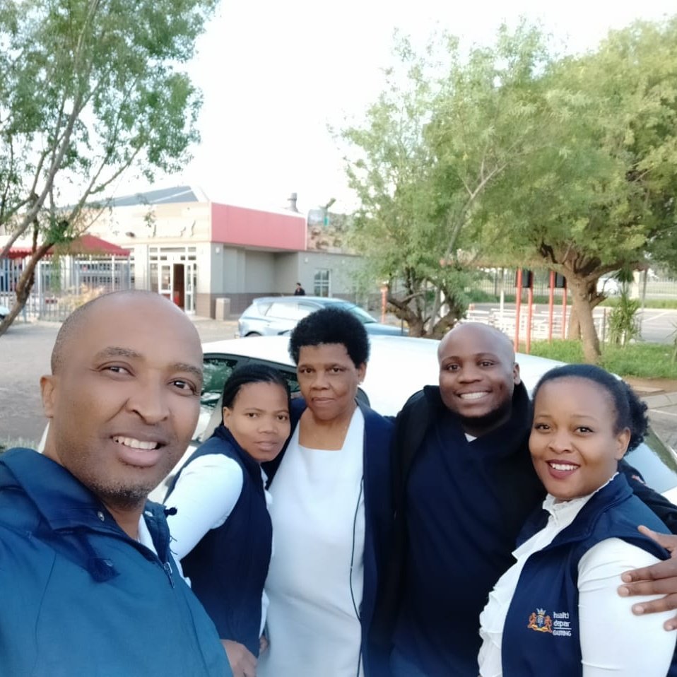 Muzi Radebe (@MuziRadebe7) | Twitter