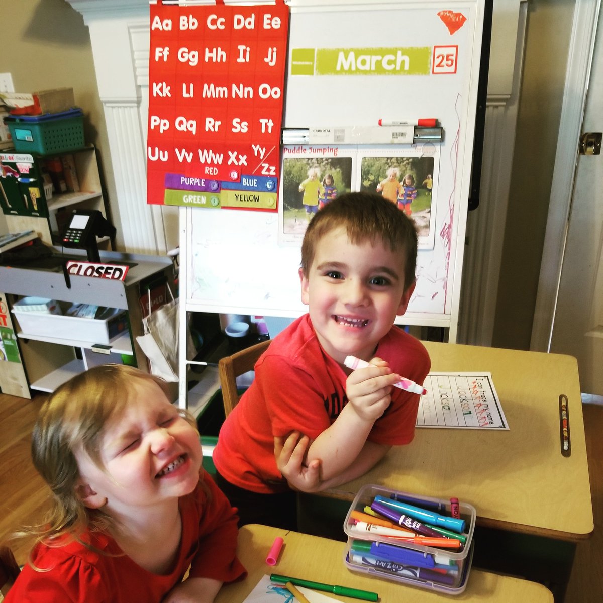 MelissaLGoforth's tweet photo. Rocking our #redfored today from #homeschool. We miss our @RiverbankElem teachers! 

#wearelex2 #riverbankseaturtles #scfored #redforedsc #dumspirospero #oneheartoneteamonemind @scfored https://t.co/HqFDtLbw5D