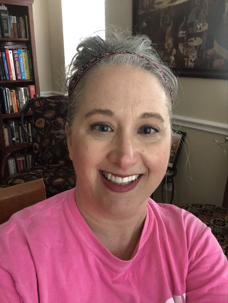 msdeckersstudys's tweet image. Pink Wednesday!  #CHSHome