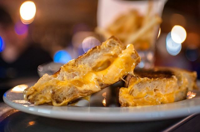 Daily $10 Lunch Special -  Grilled Cheese with fries or salad! Levain Bread, Cheddar Cheese, Cheese Fondue served with Bravas Sauce. ⁠
⁠
Pair it with a bottle of 2016 Honoro Vera Garnacha or 2 bottles of La Boheme Pilsner for just $10 more!⁠
⁠
Call (… ift.tt/2QLzbkq