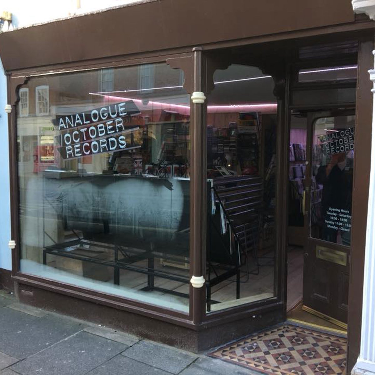 I'll get to Rushent but just quickly. Keith's kids have dabbled in music too. His youngest Mark was in boyband A1, and Colin turned his hand to MCing/DJing and is now manager of vinyl record store Analogue October in Chichester which is well worth a visit  http://www.analogueoctober.com/&nbsp;