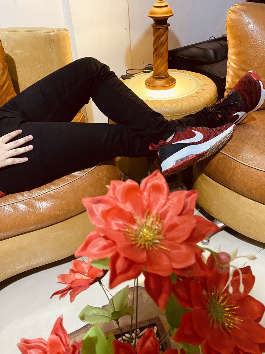 Yang lagi lockdown mana suaranya? Yuk stay at home bantu indonesia melawan covid-19.