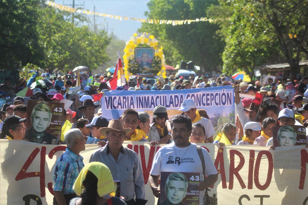Cripdes_ES's tweet photo. #43Aniversario ll del asesinato del padre Rutlio Grande, como CRIPDES recordamos por medio de una peregrinación que inicio en la Tres Cruces, y, nos incentiva su legado como el rechazo a la violencia y LA denuncia a las injusticias del sistema.
#CRIPDES #UCRES https://t.co/dCmLZMYKKa