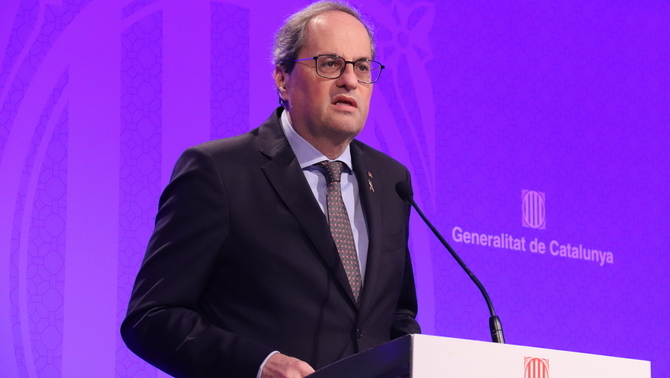3CatInfo's tweet photo. 🔴 President Quim Torra: "Creiem que hem de confinar tot Catalunya."  
https://t.co/xa020K4bzt https://t.co/kJBlwlY2vA