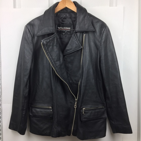 berryfine_com's tweet photo. So good I had to share! Check out all the items I'm loving on @Poshmarkapp from @Jacquel37118407 #poshmark #fashion #style #shopmycloset #polobyralphlauren #wilsonsleather #freepeople: https://t.co/DXDGLN7ddx https://t.co/GHKFRzstCw