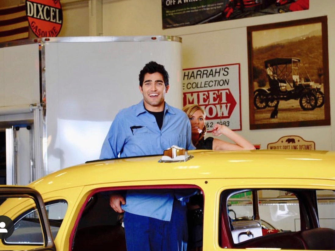 MelvinSmarty's tweet photo. @tylerhoechlin is as excited as we are! ONE MORE DAY Smarty pants fans! Starting tomorrow, March 14th, you’ll be able to stream “Melvin Smarty” FREE only on @YouTube #melvinsmarty #tylerhoechlin #helenamattsson #PaperEmpire #teenwolf #superman #youtube #derekhale #teenwolfedit https://t.co/wOw1YHSxDu