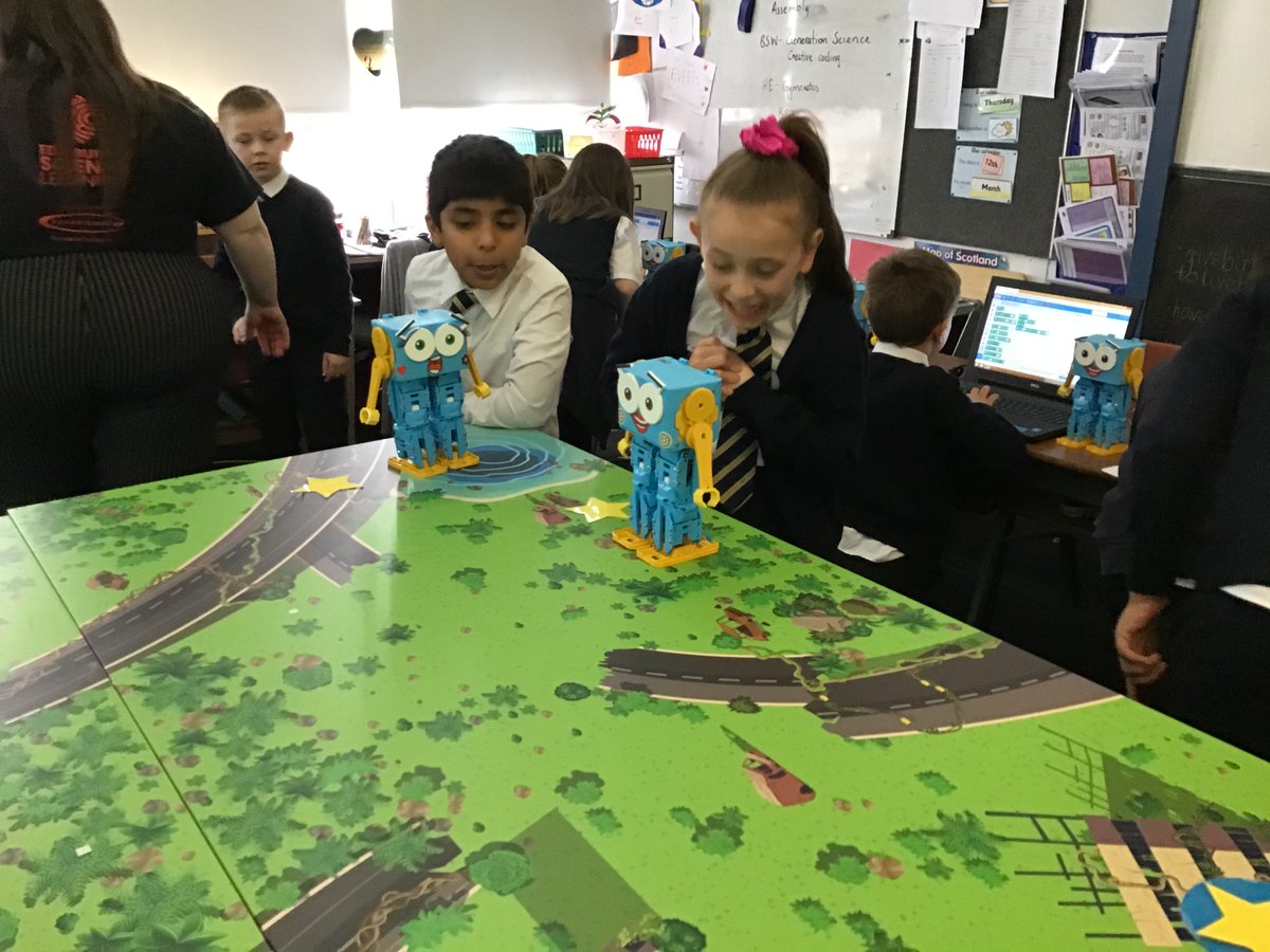 St_monicas_prim's tweet photo. P5b had a lot of fun today! We have been learning how to program a robot. #ScienceWeekUK #generationscience #SSERCprimary #StMonicasPollokP5b  
@STEMglasgow https://t.co/g031F9aIOl