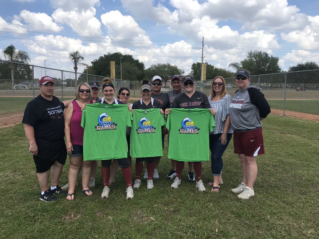 LHUSoftball's tweet photo. The end of every season is hard, but nothing could prepare us for today. Thank you to our three seniors. We love you. #GroundUp https://t.co/LuPZ1Ibm1v