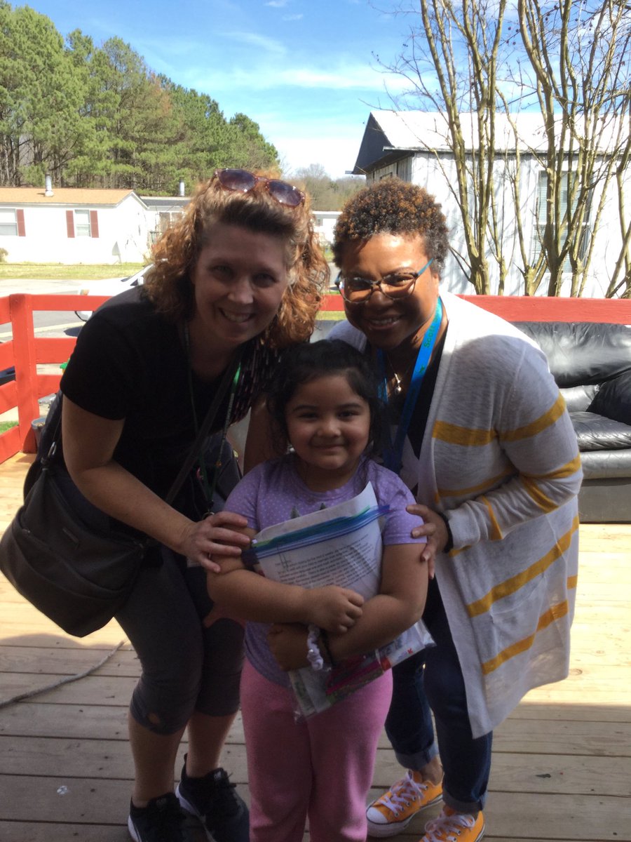 CECLASeaSponges's tweet photo. We were excited to see our Ladybugs today and they are excited to keep learning! #oneccps ⁦@EScottPTA⁩ ⁦@ScottScorpions⁩ ⁦@CCPSPreschool⁩ https://t.co/dwFaBY6XvZ