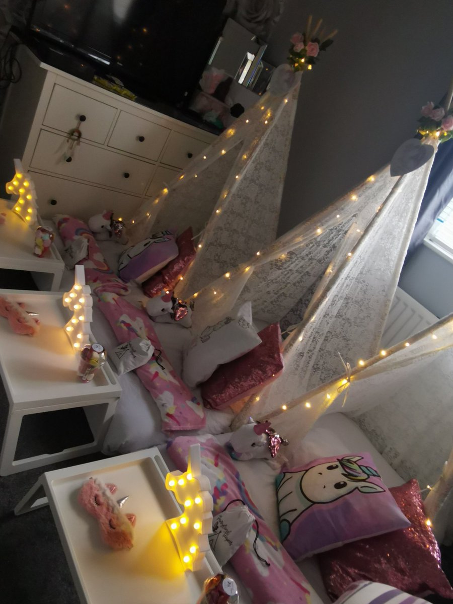 FTeepees's tweet photo. How cute is this unicorn theme how they have a fab night 🥰 🎉#teepeeparties #teepeesleepover #kidspartyideas #kidsofinstagram #fairylandteepees https://t.co/iFlqc1Ssxq