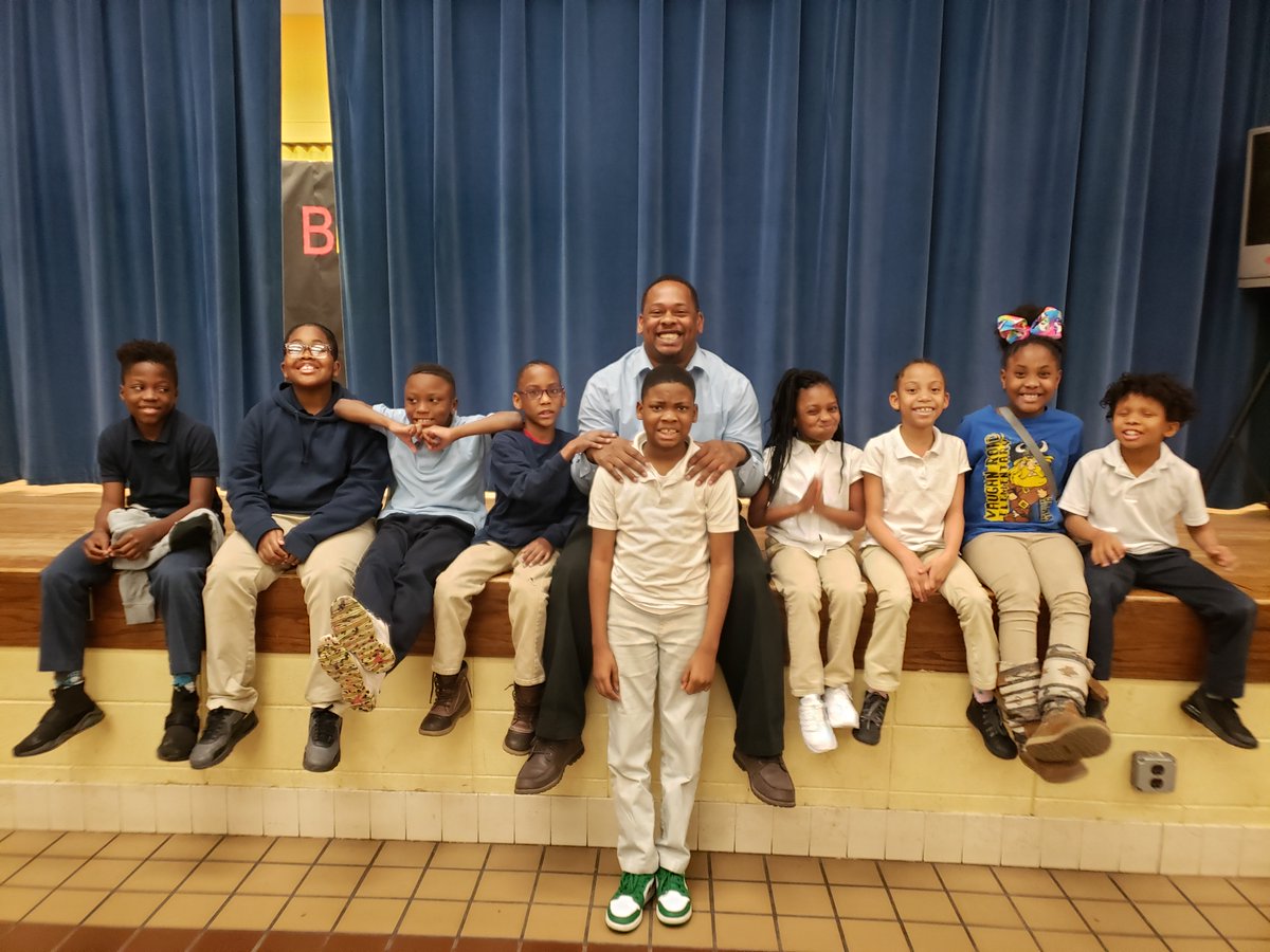 Michael McCarthy (@vaughnroadmps) on Twitter photo Thank you to Brian Moss, Visual Gestural Specialist with the Alabama Department of Mental Health's Office of Deaf Services, who came to speak to Vaughn Road Elementary's deaf and hearing impaired students. <a href="/MPSAL/">Montgomery Public Schools</a> #MPSMovingForward Thank you to Brian Moss, Visual Gestural Specialist with the Alabama Department of Mental Health's Office of Deaf Services, who came to speak to Vaughn Road Elementary's deaf and hearing impaired students. <a href="/MPSAL/">Montgomery Public Schools</a> #MPSMovingForward