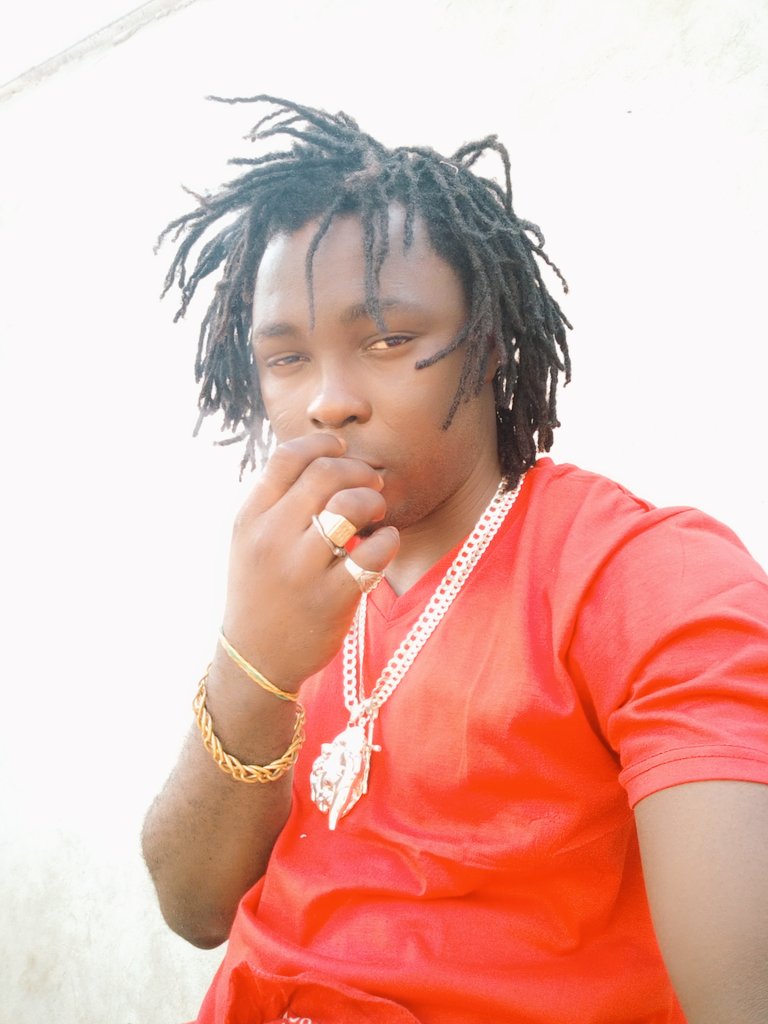 Guda49785556's tweet photo. #Chaa @shattawalegh dem be yawa,we nor need dem to blow.Only ah Jah got us..Still #DopeNationWw #4LYF https://t.co/850KU7jNcX