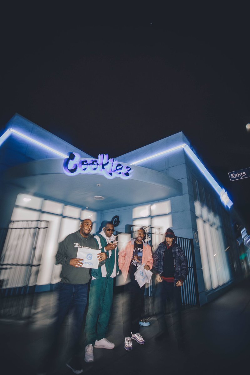 _ibfresh's tweet photo. You know I keep that pack on me. #cookiesmelrose #passionplayas https://t.co/WezmTCqxYd