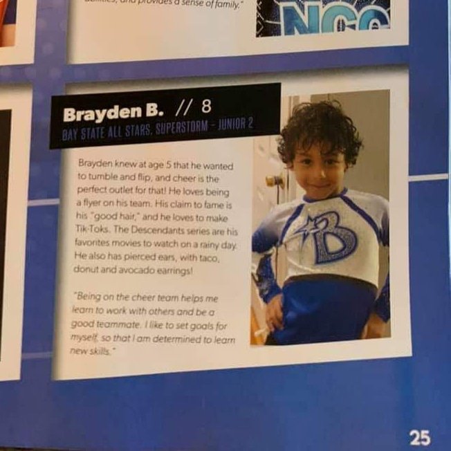 LittleJByrd's tweet photo. @InsideCheer ❤💙💙❤ https://t.co/x8SgQDgMhC