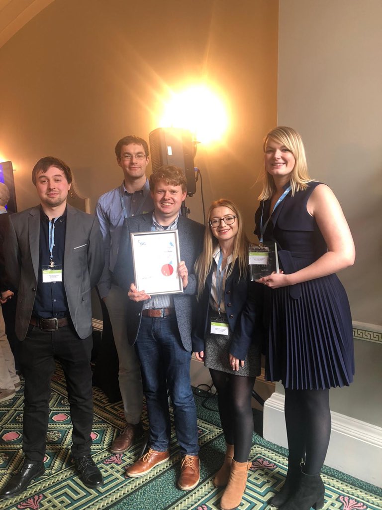 AlexHindle95's tweet image. So happy that our team ‘accident and convergency’ have won first prize at the @UKRetroComp! Congrats to Andrew, Andrew, Chloe and Scott, it’s been a journey! #retrosynth2020 @chemleedsuni
