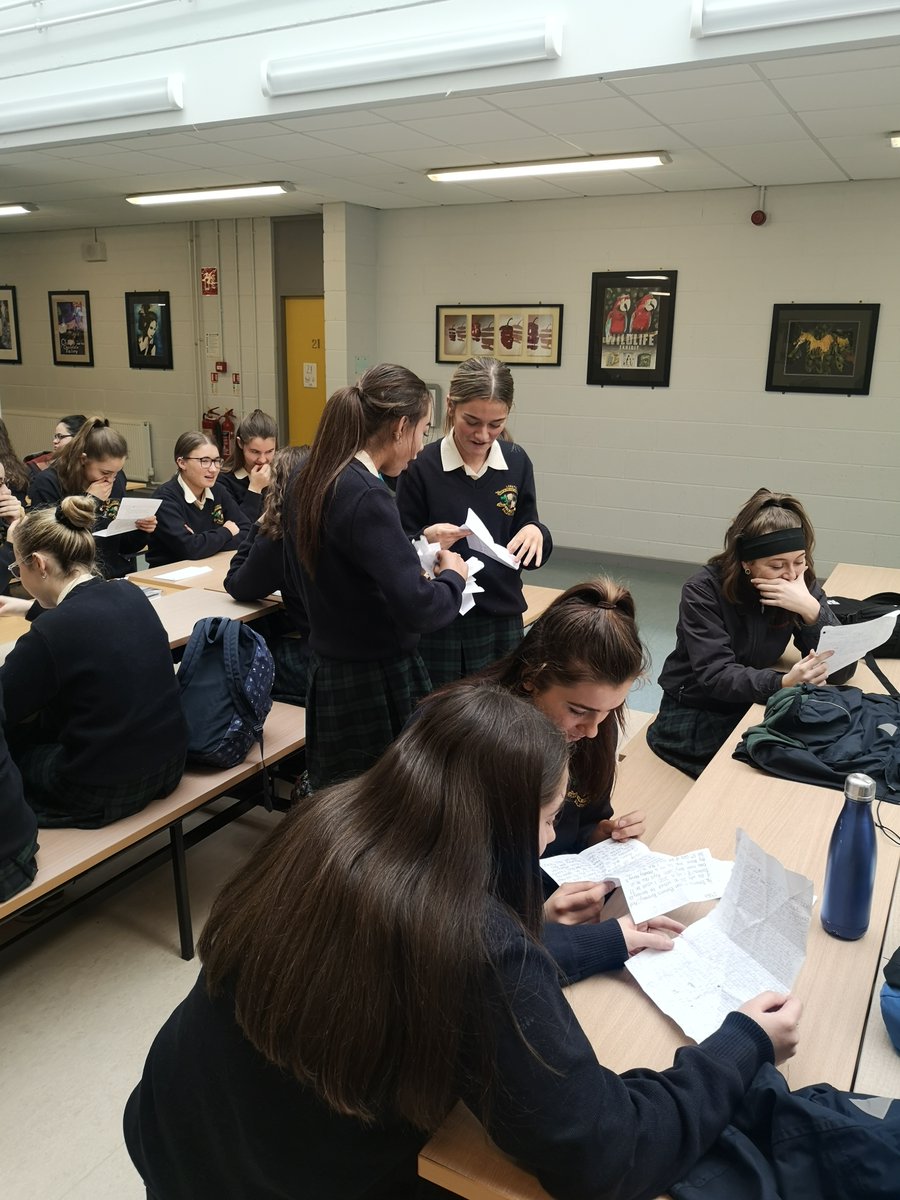 lorbalnews's tweet photo. Celebrating #leapyear2020 by opening letters to self from their first year days at Loreto Balbriggan! https://t.co/t0QviGWyVu