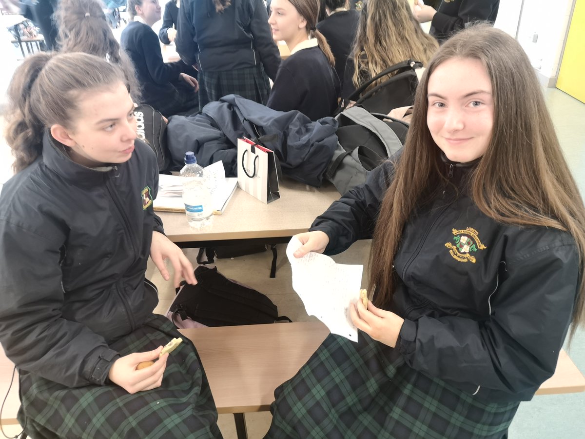 lorbalnews's tweet photo. Celebrating #leapyear2020 by opening letters to self from their first year days at Loreto Balbriggan! https://t.co/t0QviGWyVu