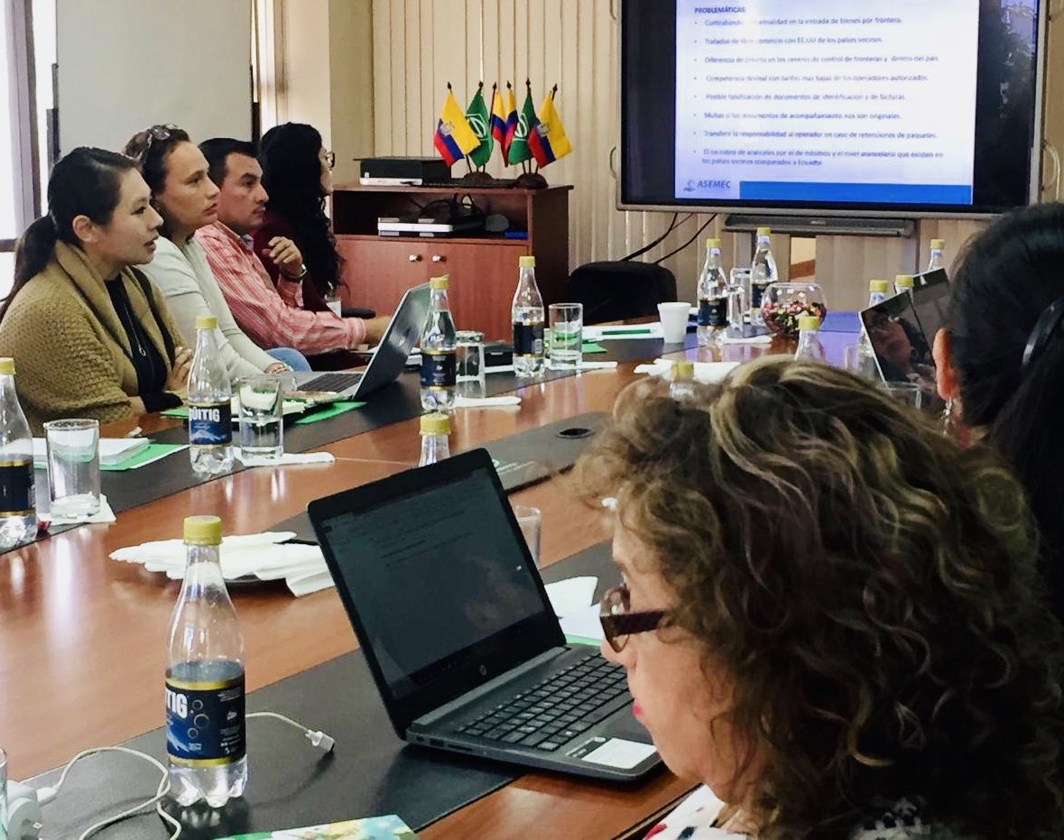 ArcpostalEC's tweet photo. #MesaTécnicaPostal | Se analizan los retos del servicio postal fronterizo en la primera comisión técnica, integrada por operadores postales e instituciones públicas relacionadas al sector, bajo la coordinación de la #ARCPostal. https://t.co/Cb4hu3quwV