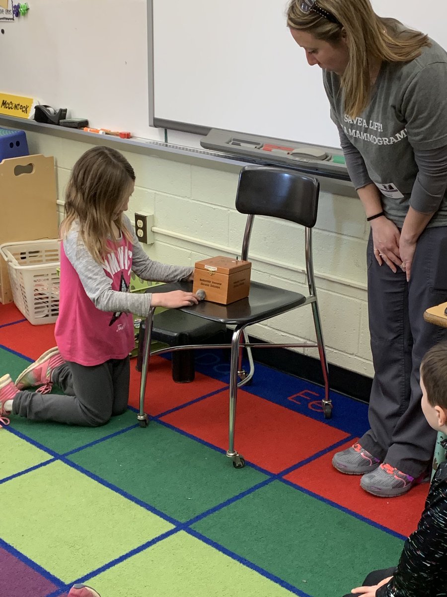 Jennife07654099's tweet photo. Mikenna’s invention: a Safe Mouse Trap.  She and her grandfather dreamed it up and built it.  She shared it with us today before our extended time away from our building.  Great job Mikenna!  #WeAreChardon #munson #firstgrade https://t.co/jbVcyuL2JE