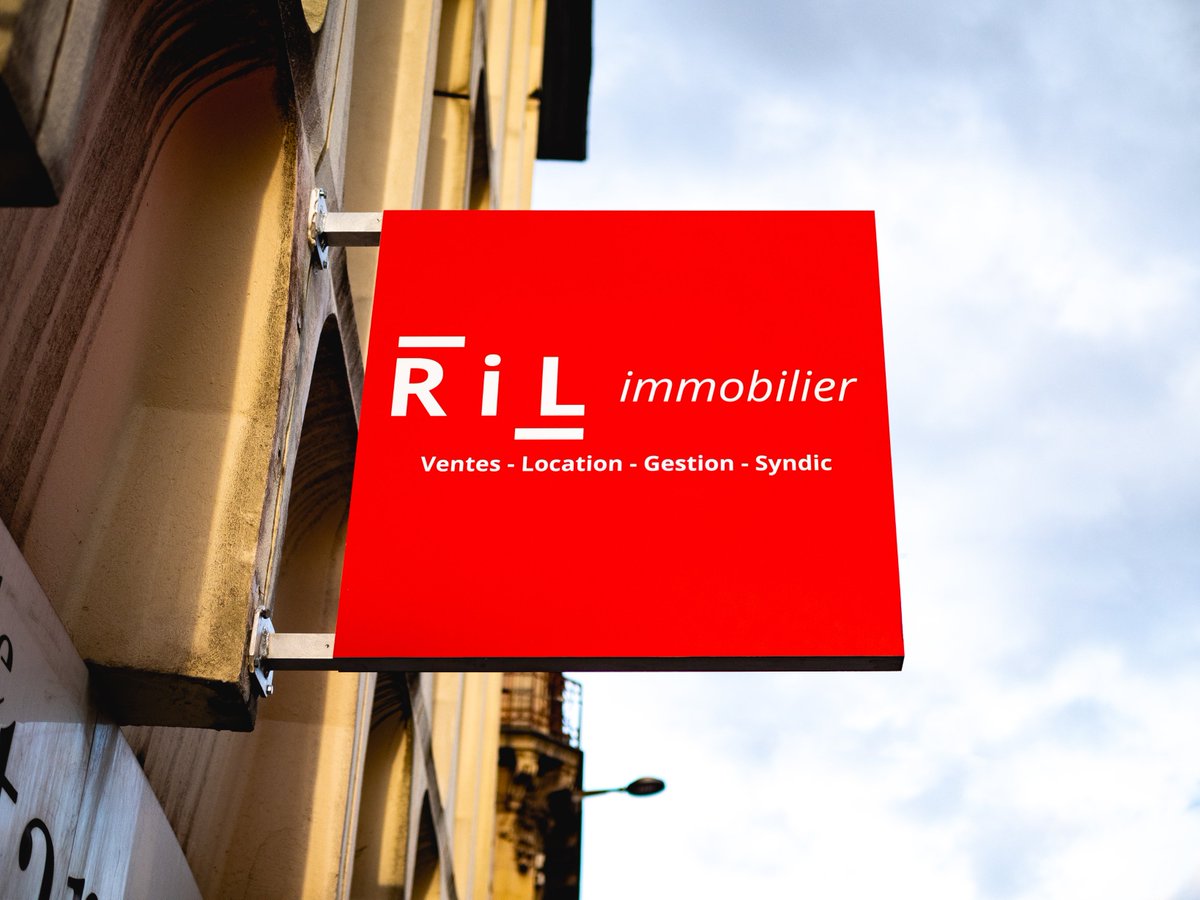 agence_lt's tweet photo. Quand la nouvelle identité que nous avons réalisé pour RIL Immobilier prend vie 🤩 https://t.co/KlOjv8VhsZ