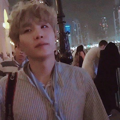 yoongisarchive's tweet photo. this look https://t.co/dpMJXUlcwT