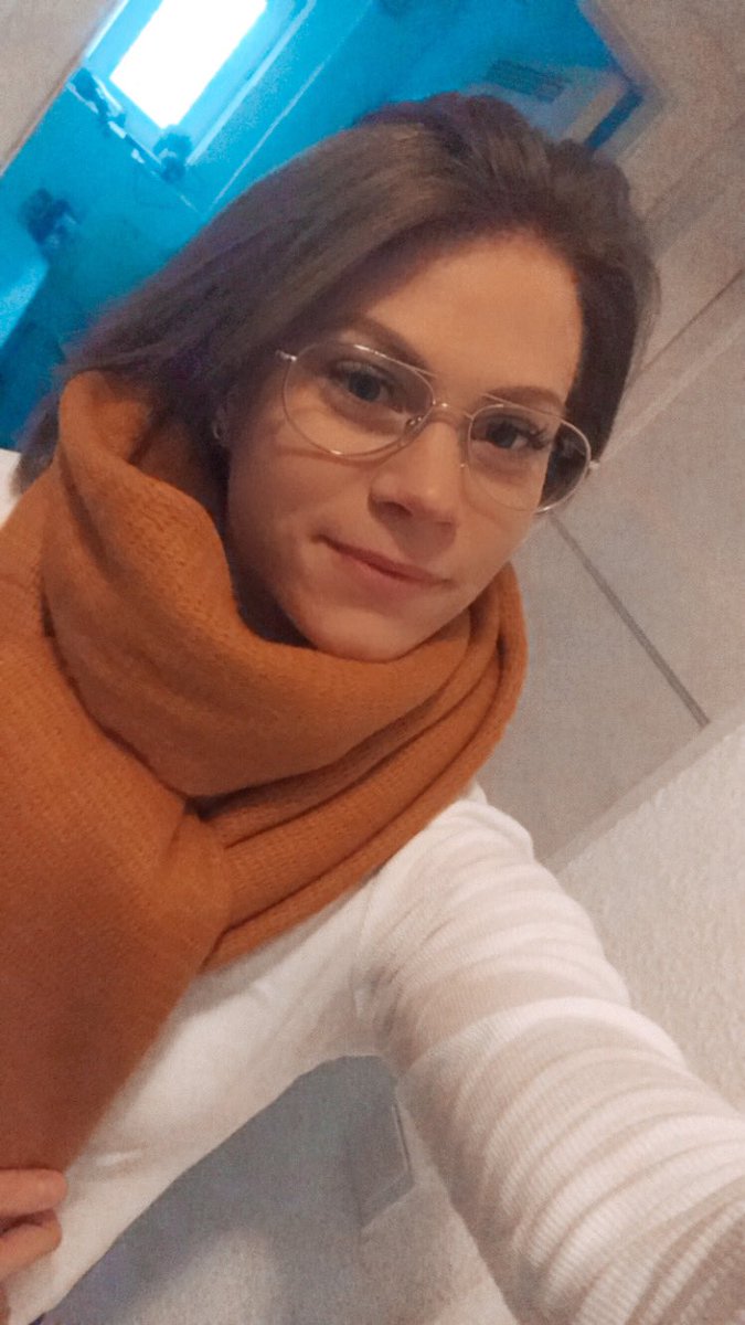SGFlensH's tweet photo. Mein neues Ich!☺️🙌🏻#ItsMe #lovemylife https://t.co/tYlhZeJ0Vu