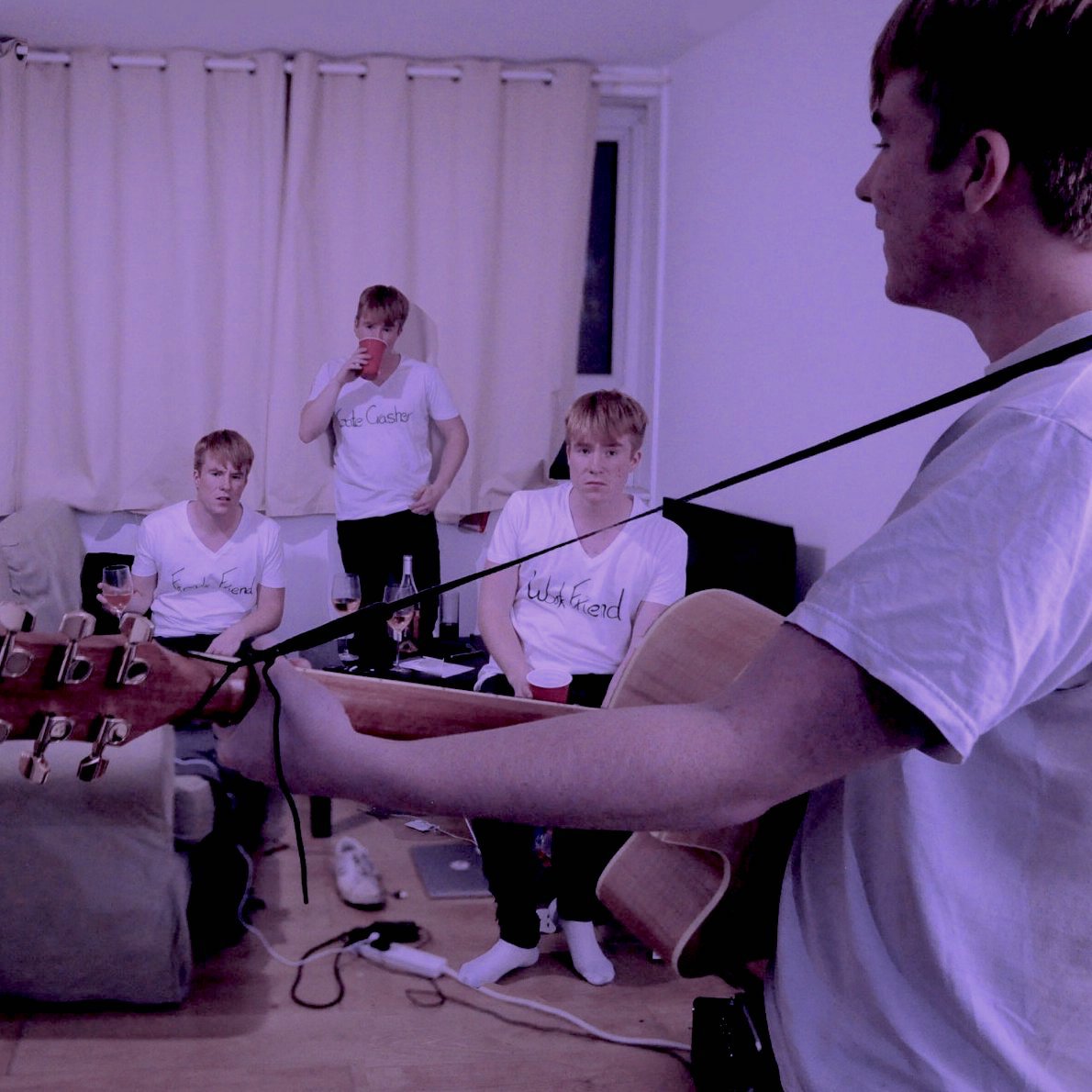 Bow Beehive tweet media