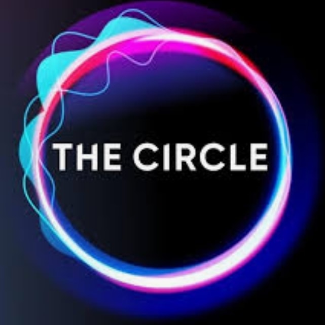 samijaymusic's tweet photo. This show is gunna become the manual for interacting with humans if this virus lingers around.. #coronapocalypse #CoronaOutbreak #TheCircleNetflix https://t.co/x6GudFbvFM