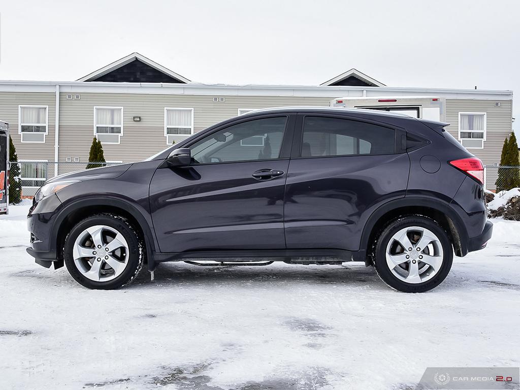 AutoChoiceSale1's tweet photo. 2016 Honda HRV EXL AWD
Sharp and stylish, fuel-efficient SUV with alloy wheels, tinted windows and power sunroof. loaded with safety options like AWD, rearview camera etc. https://t.co/hUvgWNIUeR
.
.
#AutoChoiceSales #orillia #UsedCars #QualityCars #QualityGuys https://t.co/EoFAR8cSPo