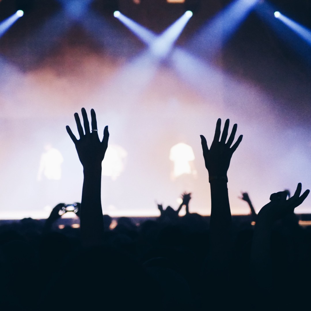 BoxOfficeTixs's tweet photo. What's the BEST concert you've ever been to? 💭🎶 https://t.co/ccGKciUKJz