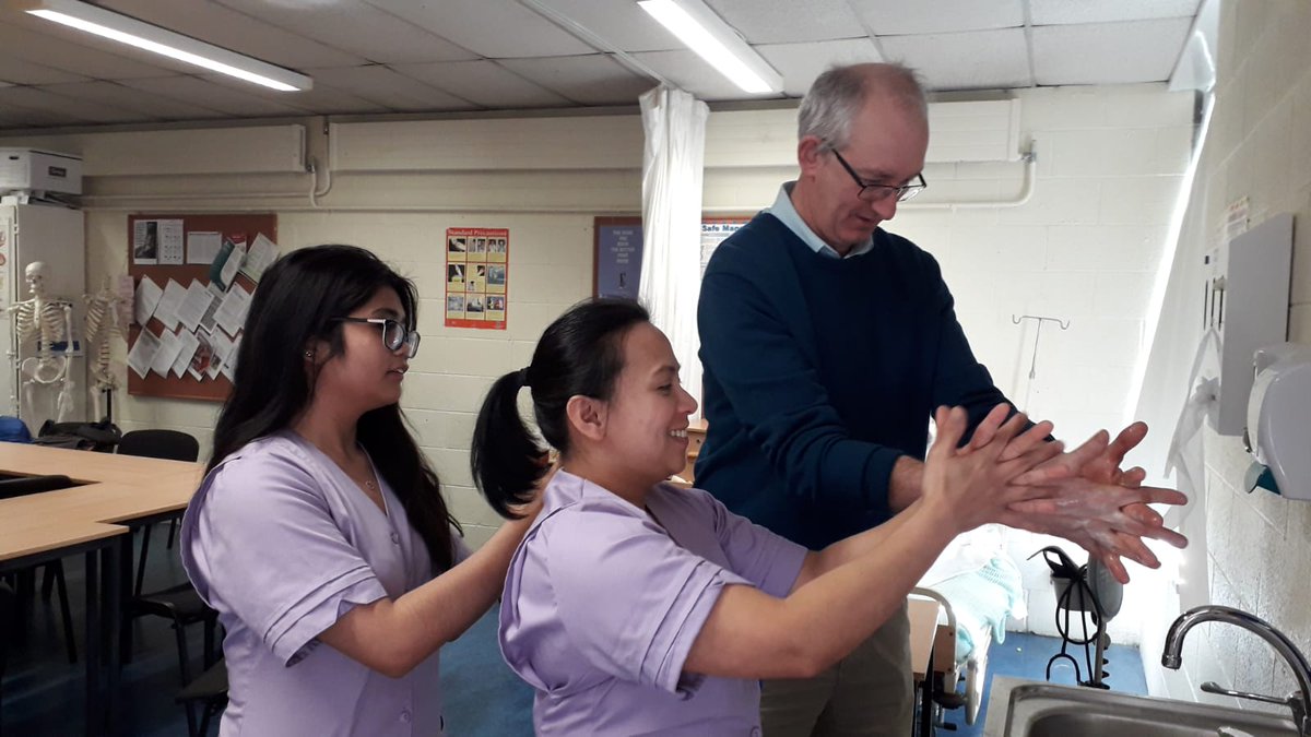 BrayInstituteFE's tweet photo. Pictured are BIFE Nursing Students and Paul Shortall (BIFE Coordinator and Department Head) and Gabriel Allen (Deputy Principal) using a UV light box for hand hygiene. The UV light showing areas missed during hand washing ...
#handwashing #hygiene #uvlightbox #uvlight #bifecourse https://t.co/eXkUho0ABF