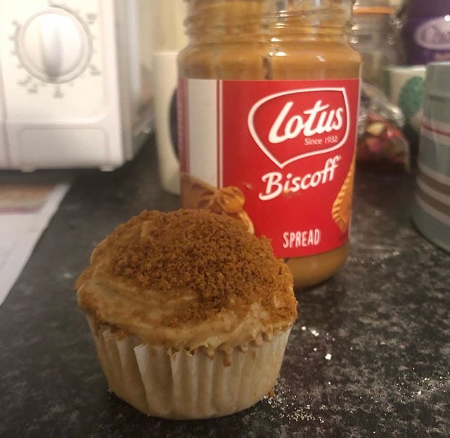 Looking forward to tonights event! We'll be baking Vegan Lotus Cupcakes... don't they look amazing?

instagram.com/bakesocsheff/