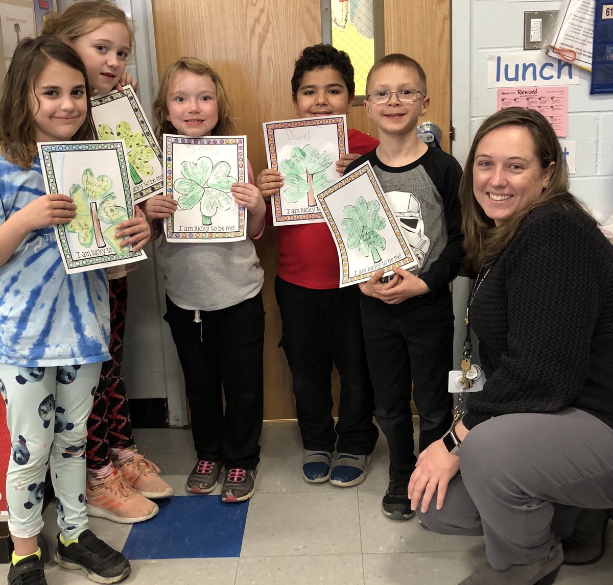 Thanks to <a href="/HazletCounselor/">Mrs. Ackermann</a> for your great “positivity” self-love lesson: I AM LUCKY TO BE ME! #HazletProud #RVSisaGoodPlaceToGrow
