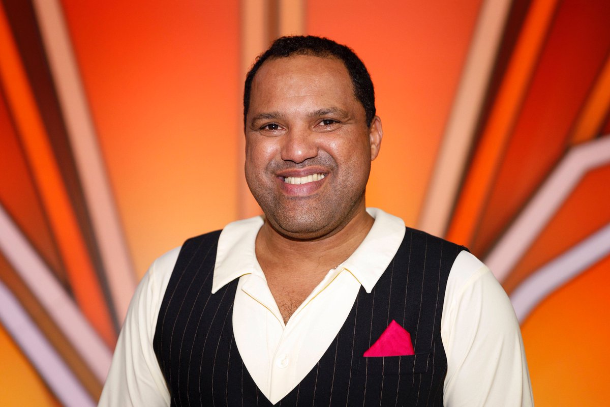 „Musse heute alles alle ausfallen lassen“

Richtig so, Ailton! Und endlich zieht die DFL auch nach...

Die Nachrichten des Tages im Ticker: bit.ly/2Qf4Wls