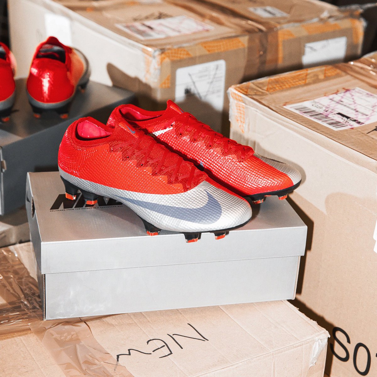 nike mercurial vapor dna