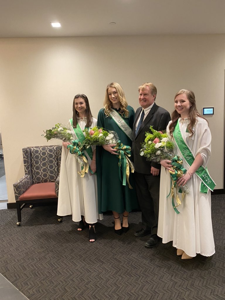 We’re so thankful that @ACE_Fitzgerald was able to take time out of his busy day to participate in the crowning of @irisheyespgh1. We appreciate his dedication to helping us continue to celebrate during this time of uncertainty ☘️